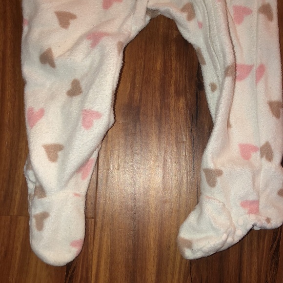 Girl footy pj’s - Picture 3 of 4